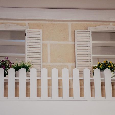Magnolia Bed & Breakfast กร็อตตาเย ภายนอก รูปภาพ